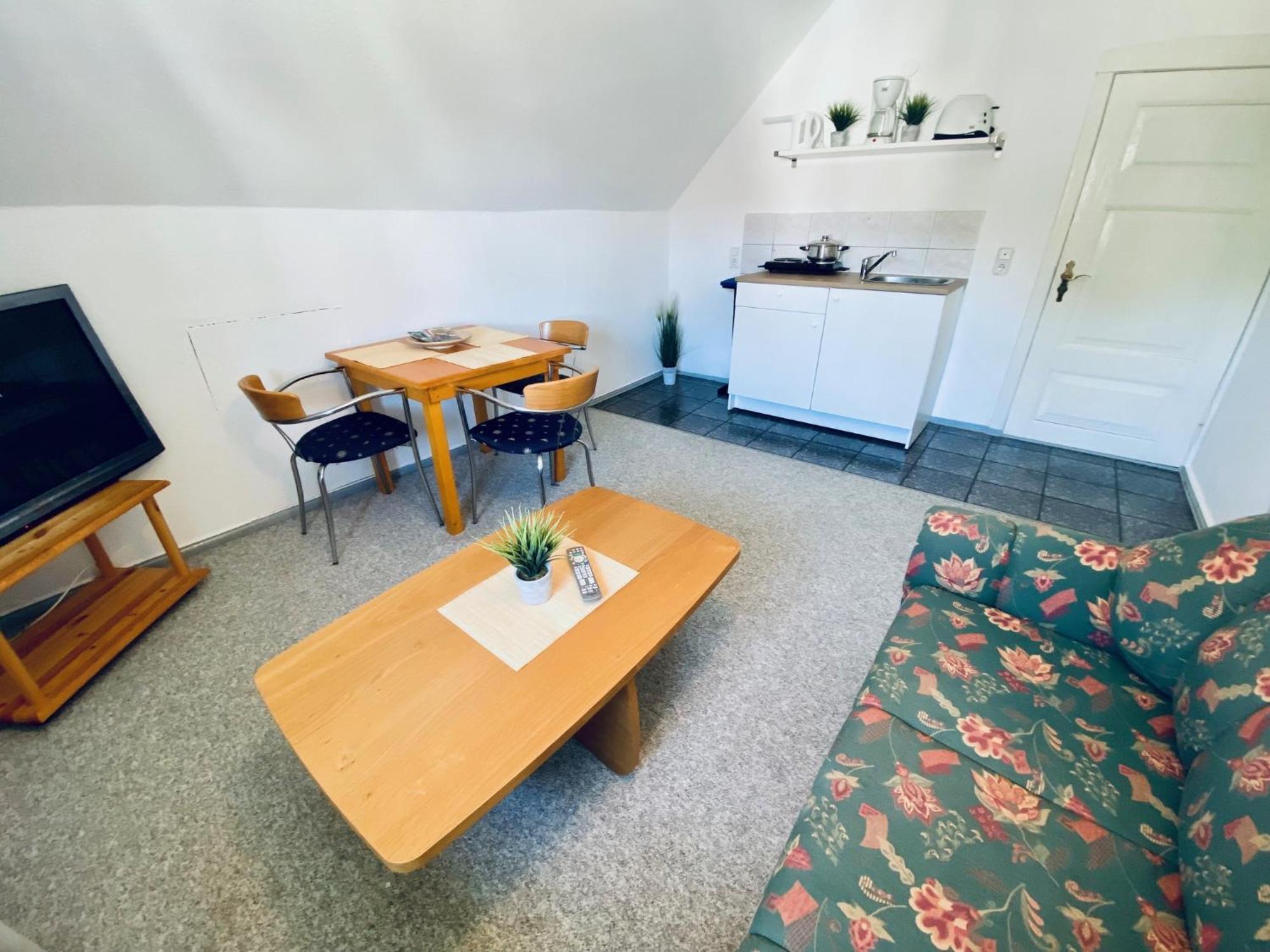 Hébergement de vacances Ostsee-landhaus Maehl In Mit Sauna Und Kamin Auch Fuer Gruppen *